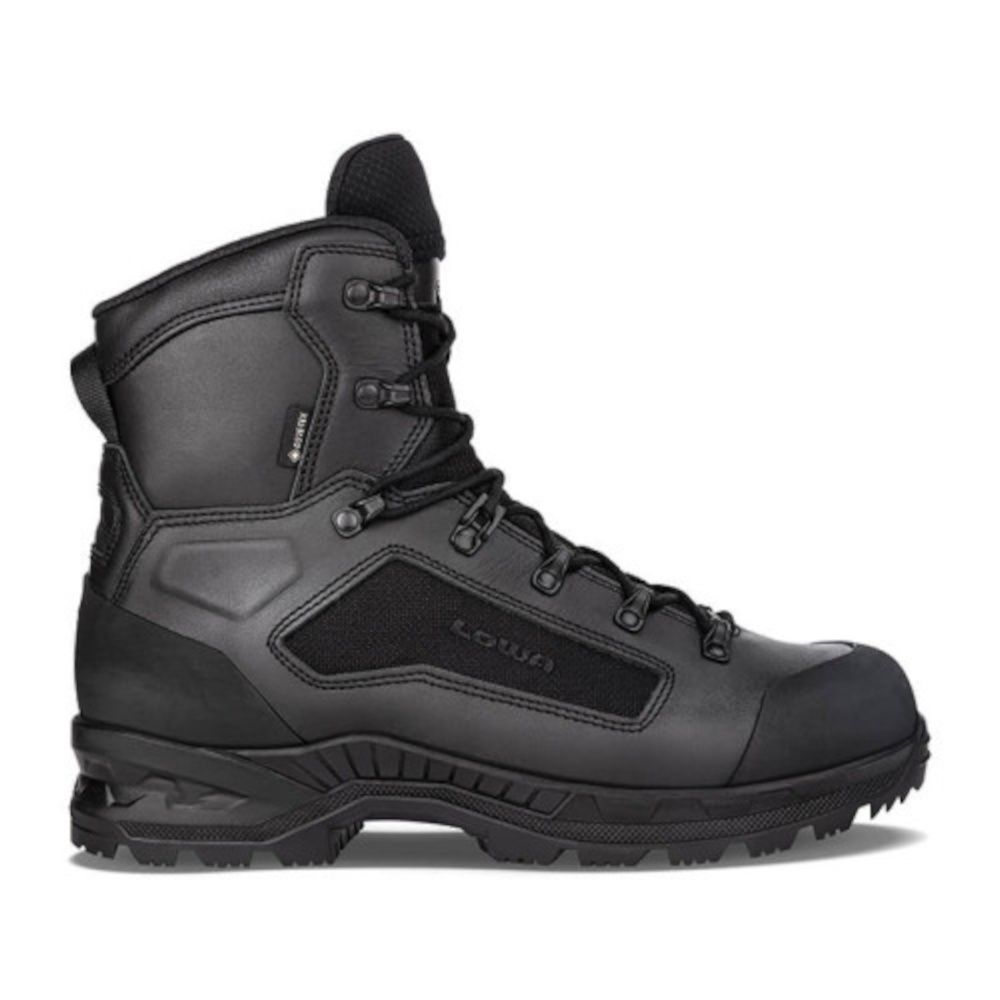Lowa boots black hotsell friday